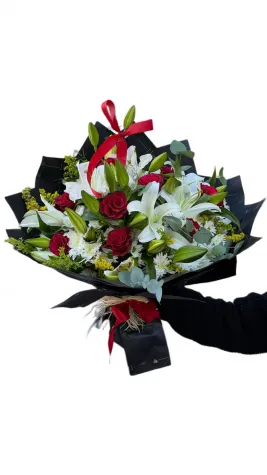 LİLYUM PAPATYA GÜL BUKETİ 